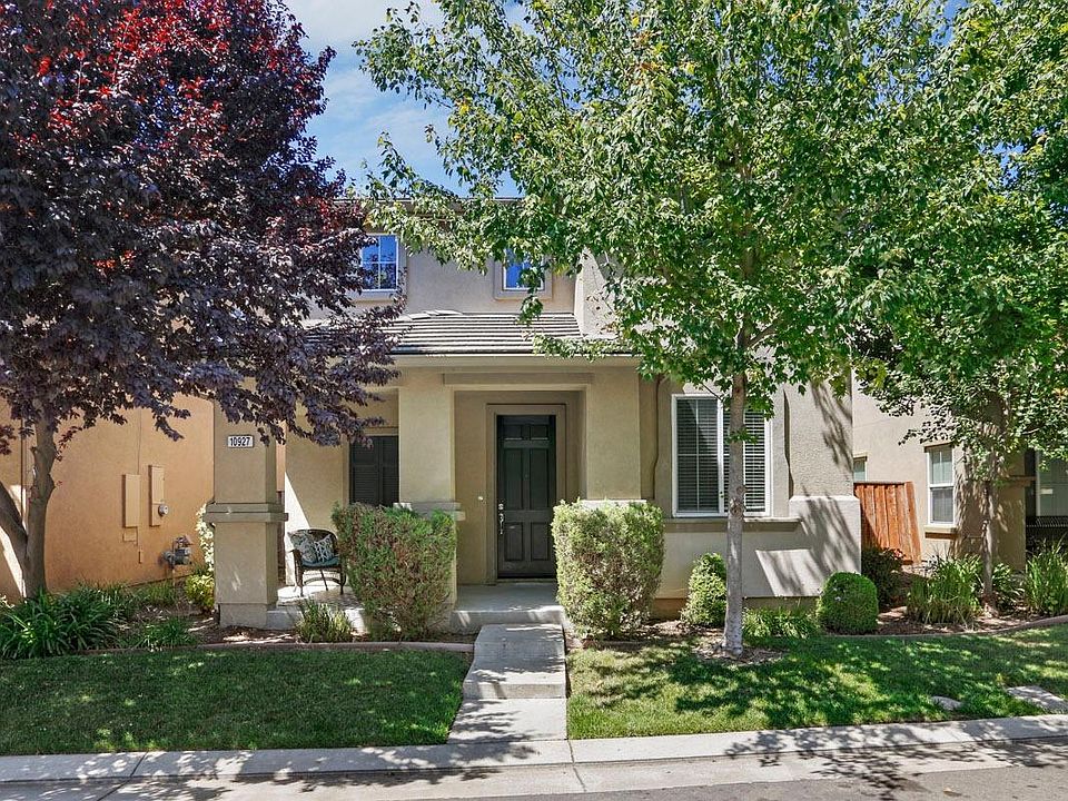 1st image of 10927 Wild Berry Ln