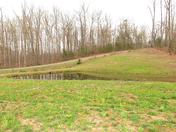 3rd image of 145 Woodland Dr