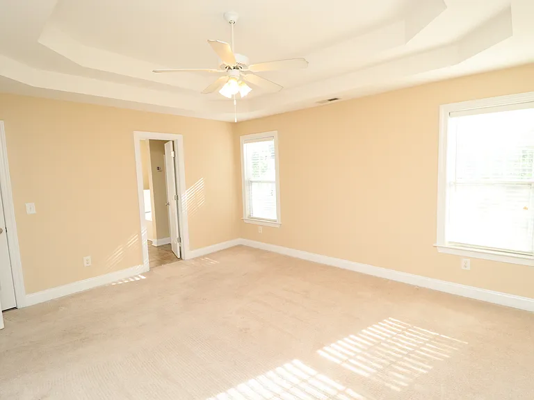 36 W Trafalgar Ct — Photo 21
