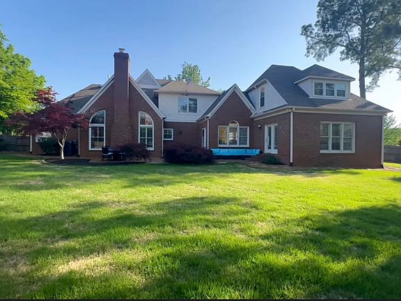 2nd image of 6491 Massey Pointe Cv