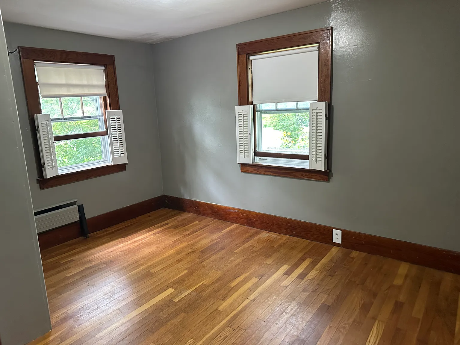 4 bed, 2037 sqft, $3,500 — Photo 4