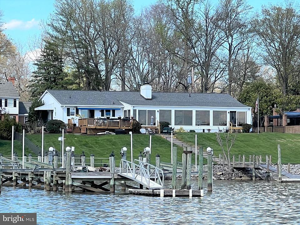 1st image of 4740 Neptune Dr
