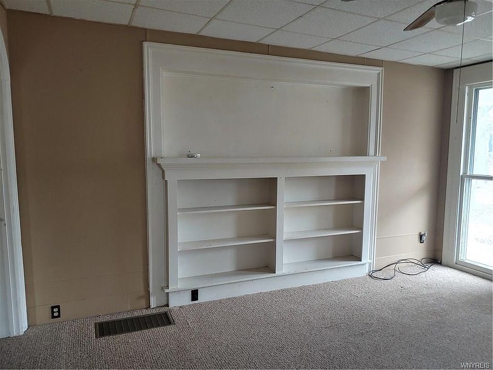 2nd image of 31 Central Pl