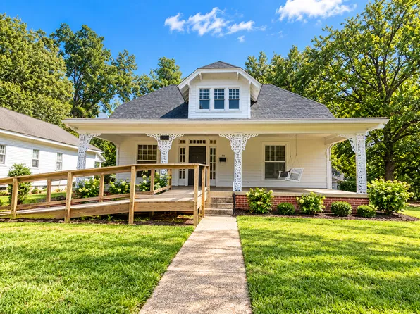 202 Elm St, Covington, TN 38019