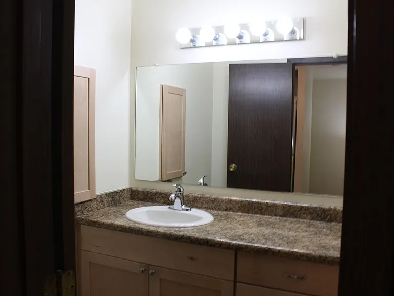 1625 W Elizabeth St #F3 — Photo 6