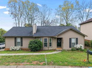 2229 Richmond Ln, Pelham, AL 35124