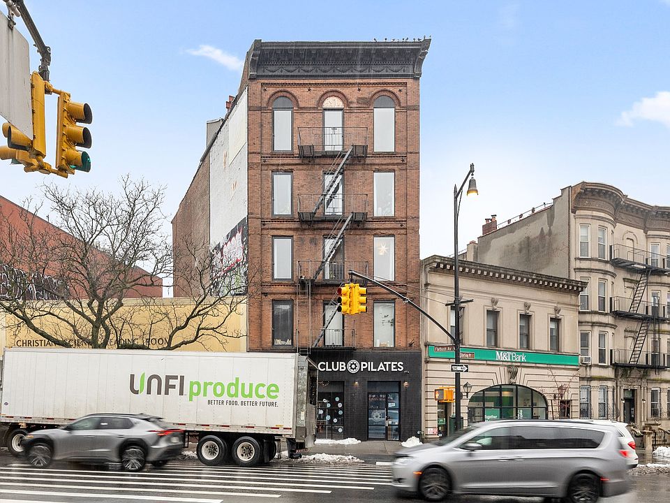 2nd image of 336 Flatbush Ave APT 2B