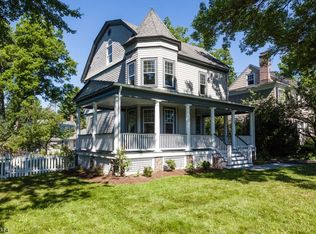 14 Fairview Ave, Summit, NJ 07901