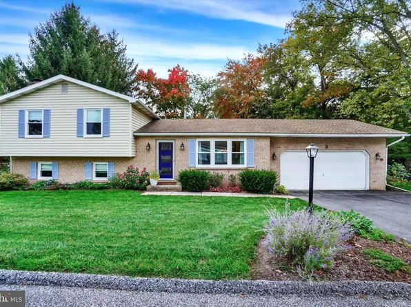 3 Oxford Ct, New Freedom, PA 17349