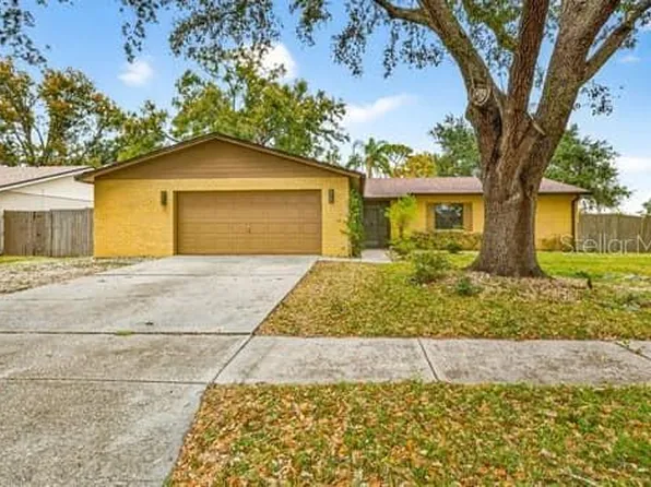 4601 Huntsman Ct, Tampa, FL 33624