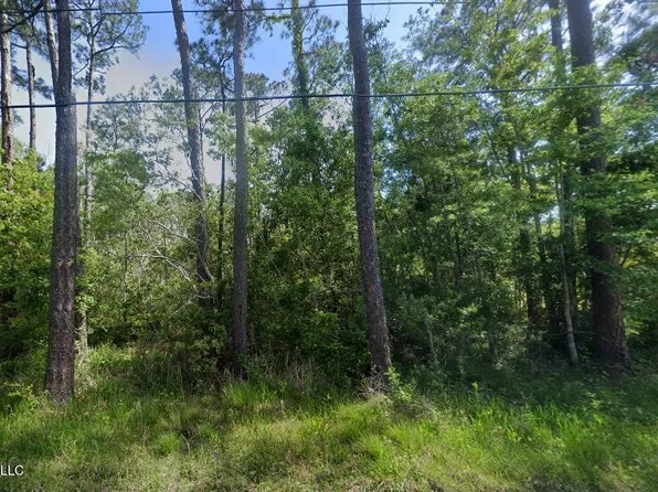 0 Saint Anthony St, Waveland, MS 39576