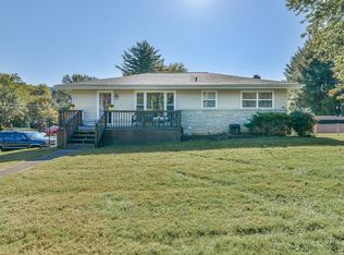 612 Pine Ridge Rd, Johnson City, TN 37601
