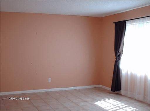 2nd image of 59 Canterbury Ln