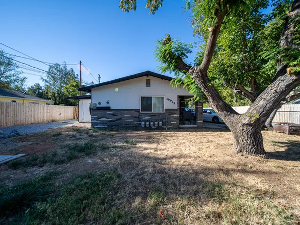 19944 Loop St, Anderson, CA 96007