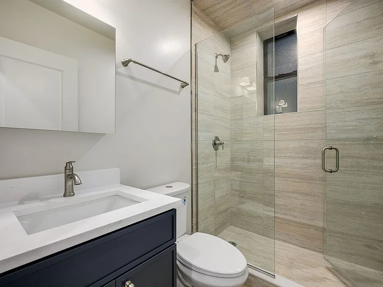 1710 W Belmont Ave #102 — Photo 12