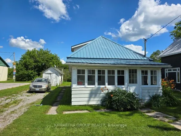 129 Lindsay St, Kawartha Lakes, ON K0M 1N0