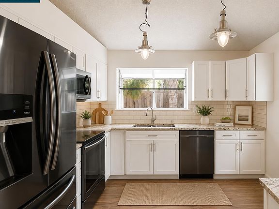 3rd image of 1515 Ohara Ct