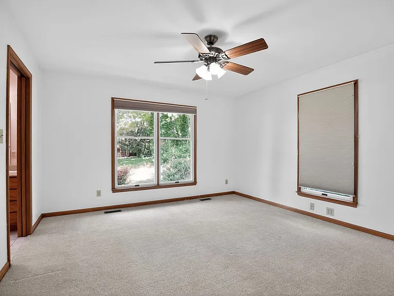 3523 Hilltop Dr — Photo 14
