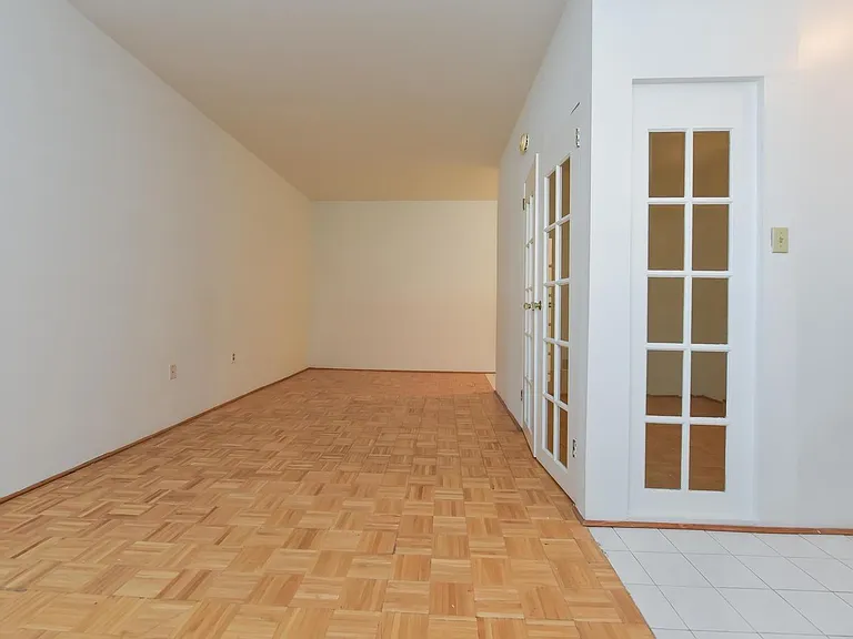 1021 Arlington Blvd #313 — Photo 8