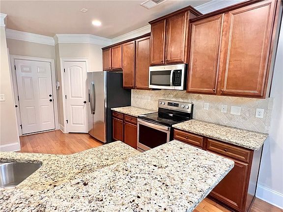 2nd image of 590 Summerstone Ln