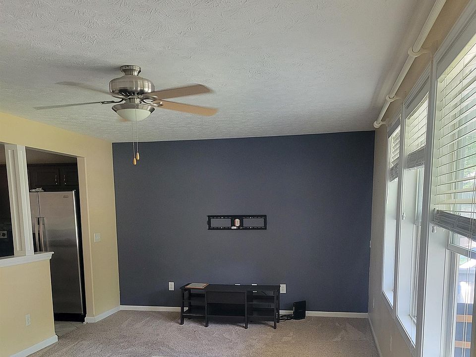 2nd image of 227 Schilling St