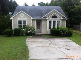 701 Maple Shade Ln, Apex, NC 27502