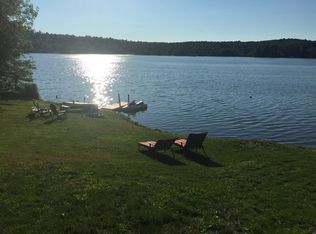 5 Lake Shore Circle Dr, Nassau, NY 12123