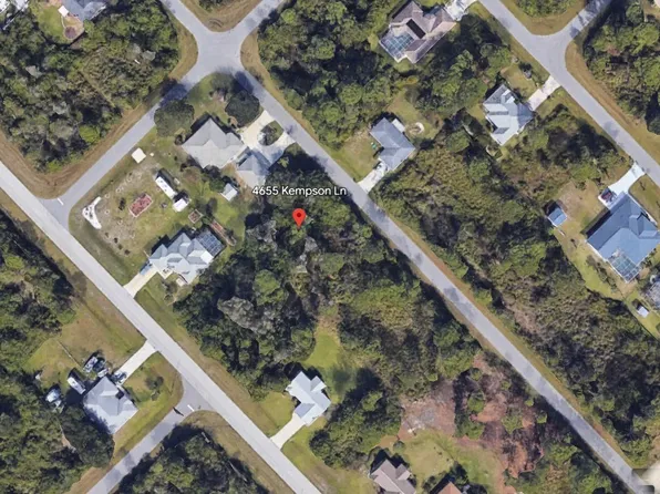 4655 Kempson Ln, Port Charlotte, FL 33981