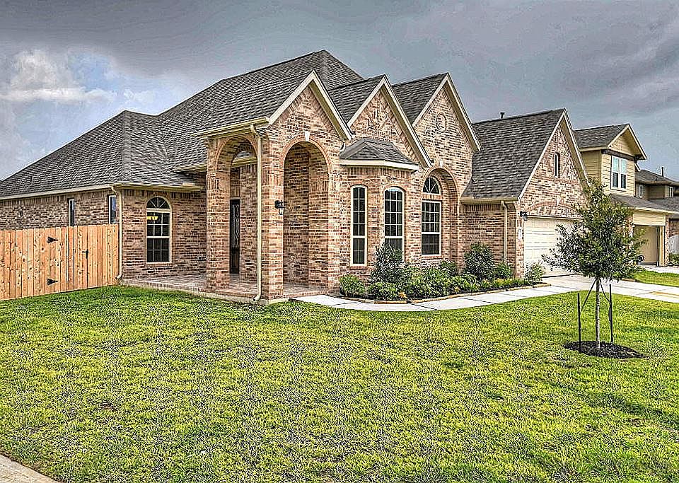 1st image of 16107 Laura Beth Dr