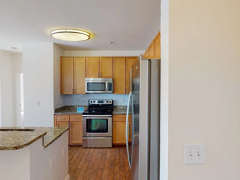 The Courts at Huntington Station — Photo 79