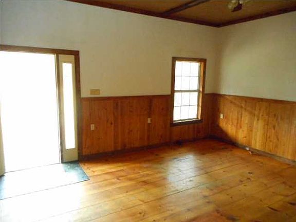 4th image of 3 Shorewood Pl