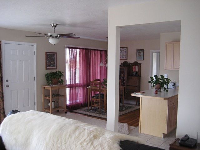 2nd image of 1445 27th St