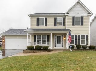 67 S Hankes Rd, Aurora, IL 60506