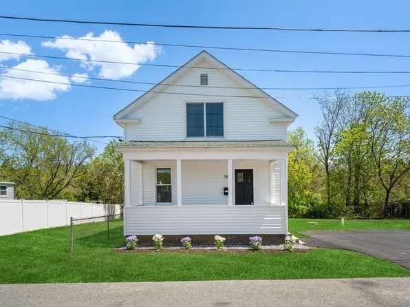 58 Pond St, Swansea, MA 02777