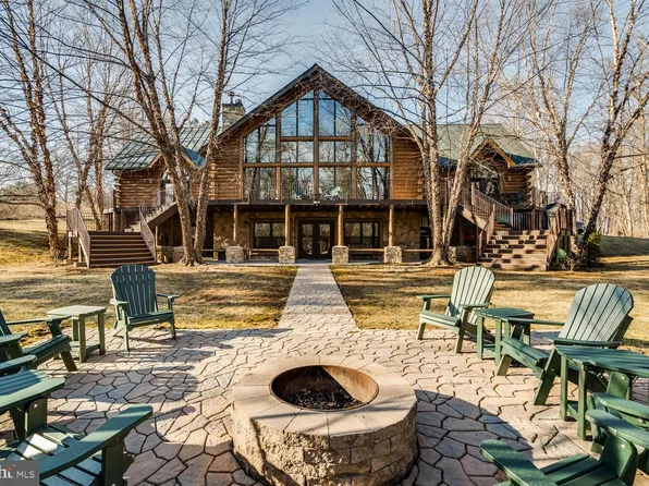 3839 Calmes Neck Ln, Boyce, VA 22620