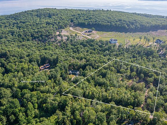 2nd image of 77 Pound Hill Road