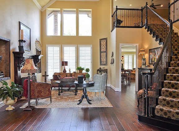 5th image of 4552 Biltmoore Dr