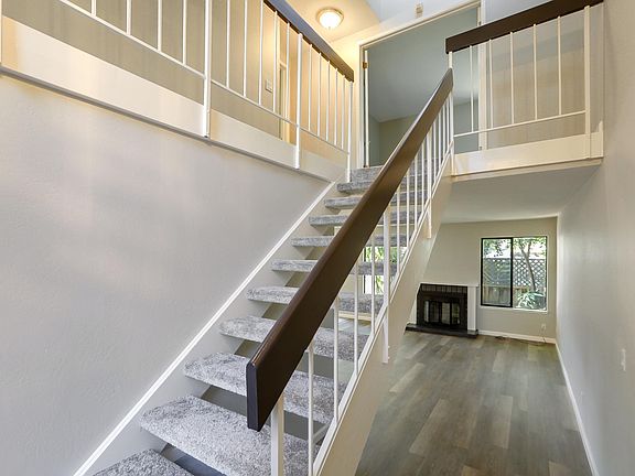 4th image of 6712 Leatherwood Ct