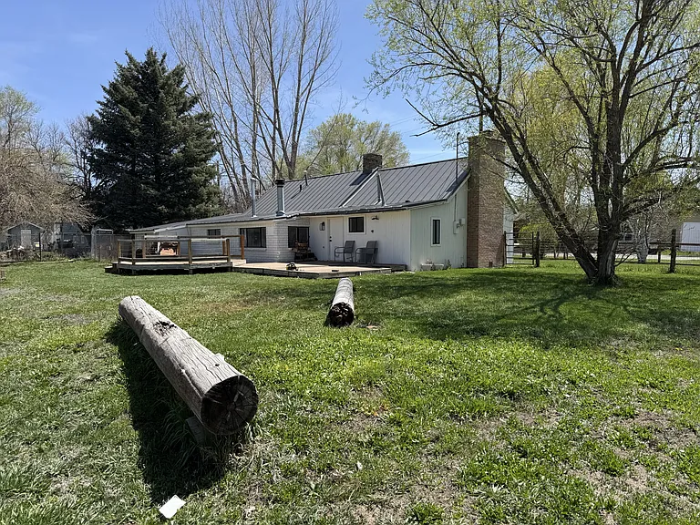 280 W 400 N — Photo 21