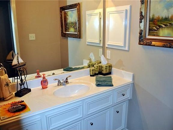 5th image of 2801 Highland Lake Ct