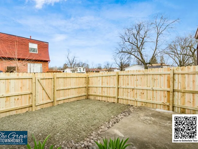 5600 Ironwood Ct #2/15 — Photo 9