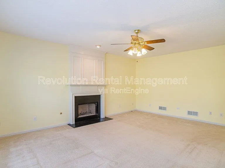 11655 Crossington Rd — Photo 12