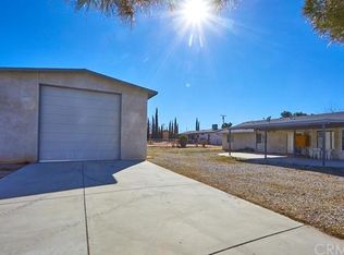 10673 Redwood Ave, Hesperia, CA 92345