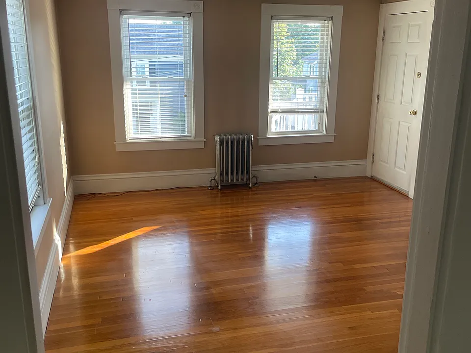 30 Auburn St #1