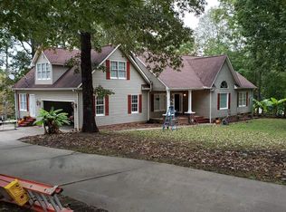 510 Ferree Rd, Campobello, SC 29322