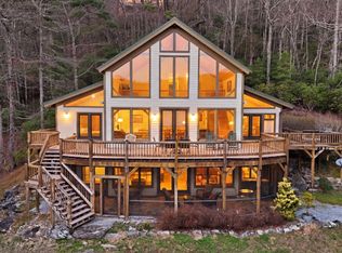 526 Grandaddy Still Rd, Scaly Mountain, NC 28775