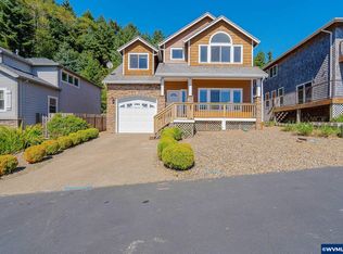 340 NE Spring Ave, Depoe Bay, OR 97341