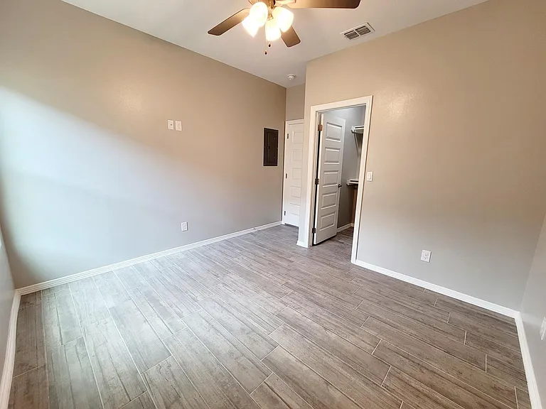2105 Stauffer St #2 — Photo 14