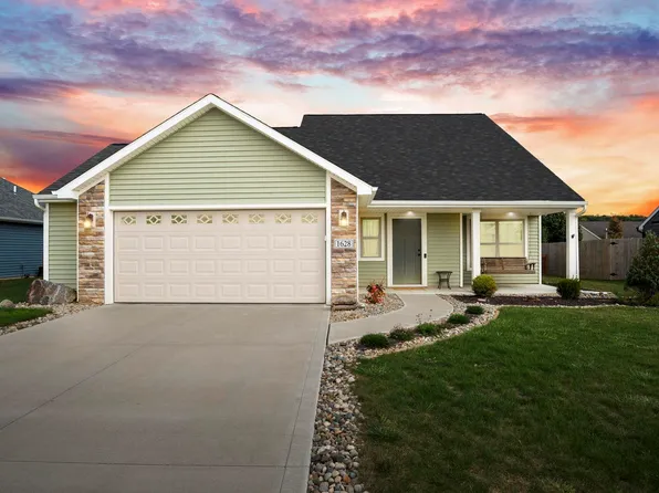 1628 Pinelock Ct, New Haven, IN 46774