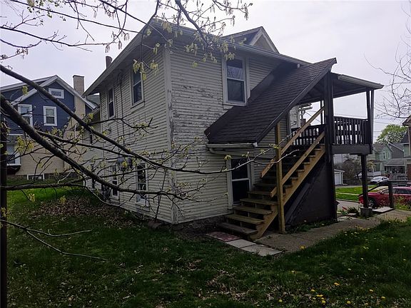 3rd image of 306 Spruce St